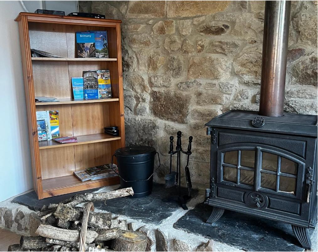 L Annexe sister to Maison De Mason Mael-Pestivien Extérieur photo